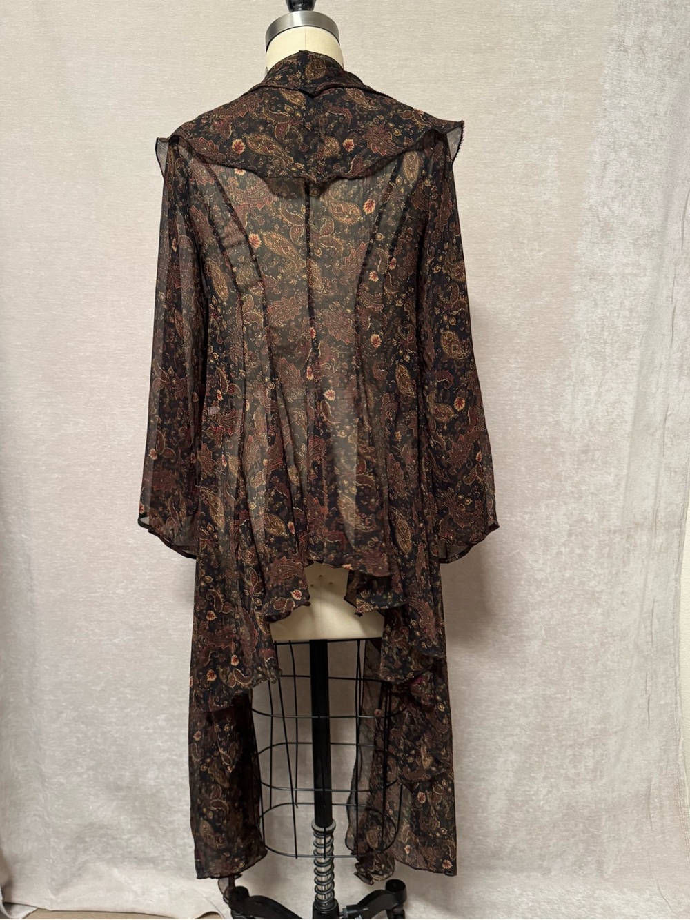 Free People Sheer Brown Paisley Ruffle Duster - Picture 7 of 9
